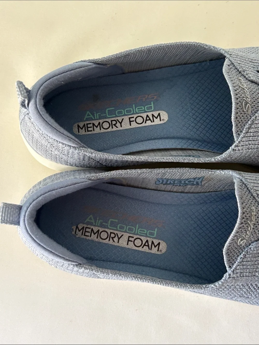 Skechers pair slip